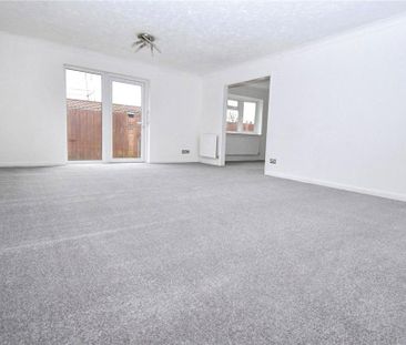 4 bedroom bungalow to rent - Photo 2