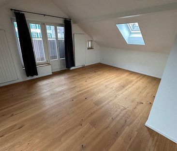 Moderne 2.5-ZW im DG mit Balkon - Photo 4