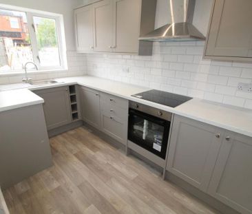 3 bedroom terraced house to rent - Photo 3