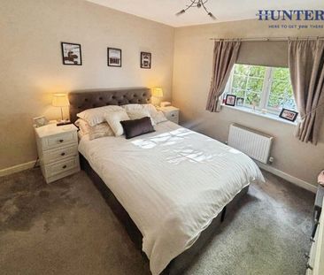 2 bedroom Flat To Let - Photo 3