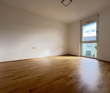 WUNDERSCHÖNE 2-ZIMMER WOHNUNG - BALKON - RUHELAGE - INKL. KÜHLUNG U... - Foto 2