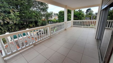 Location villa 4 pièces, 110.34m², Fort-de-France - Photo 2