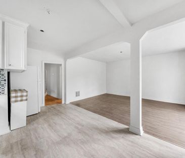 For Lease - 17 Pleasant Avenue, Toronto, Ontario - Photo 2