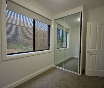 Charming and Modern Flat - Photo 3