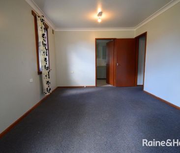 Affordable Three Bedroom - Photo 2