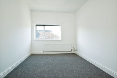 Wyndham Crescent, Cardiff, CF11 - Photo 2