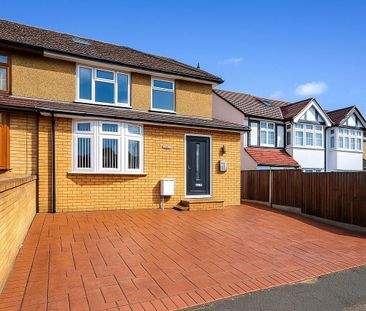 6 bedroom semi-detached house to rent - Photo 3