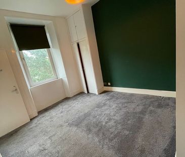 1 Bed Flat, Boyd Street, G42 - Photo 1