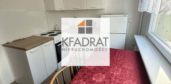 Kawalerka z balkonem w bloku z windą - Фото 2