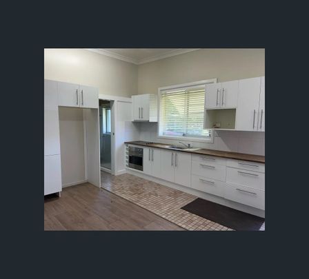 318 Sandgate Road, Shortland, NSW 2307 - Photo 1