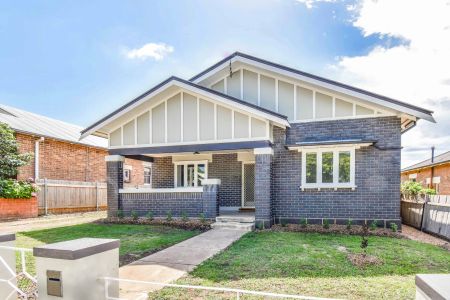 Centrally Located Timeless Beauty! - Photo 4