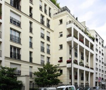 location Appartement T1 DE 30.75m² À PARIS - Photo 6