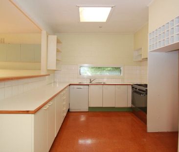 ELSTERNWICK LIVING - Photo 5