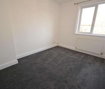 Somerton Avenue, Lowestoft, NR32 - Photo 4