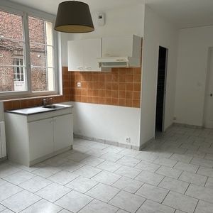 CENTRE APPARTEMENT F2 - Photo 2