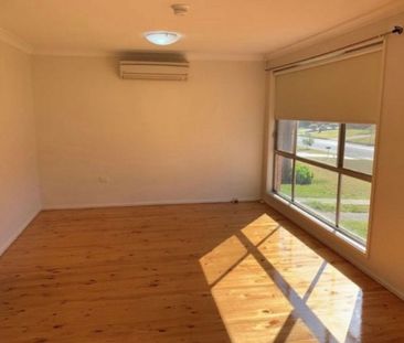 44 Allard Street, Penrith - Photo 2