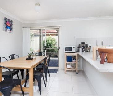 Modern Family Home in Exclusive Gated Community – 4 Oldbury Street,... - Photo 2