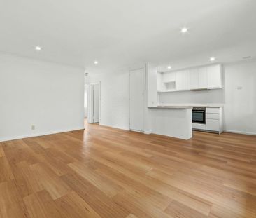 Beautifully renovated apartment in sought-after Wembley Downs! - Photo 3