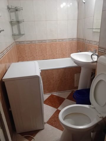 Particular închiriez garsonieră decomandată – Titan, la doar 4 minute - Photo 4