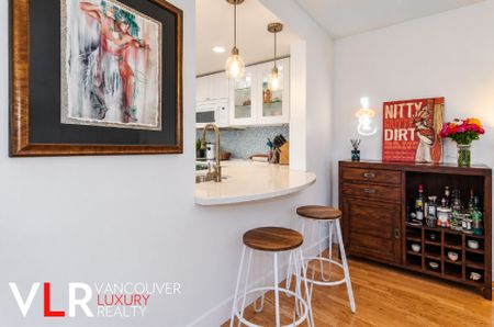 Condo in Vancouver West Side, BC - Photo 4