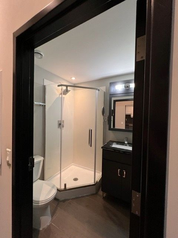 For Lease - 330 Phillip Street Unit# s109, Waterloo, Ontario - Photo 4