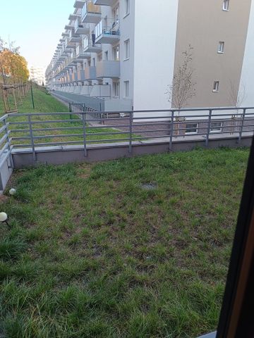 Apartament z ogródkiem, parking - Zdjęcie 3