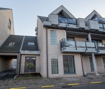 Gelijkvloersappartement met 2 slpks, privé tuintje én ruime garage - Foto 3