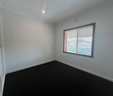 9 Jacobs Street, Belmont - Photo 4