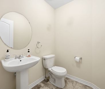 For Lease - 90 Sky Harbour Drive, Brampton, Ontario - Photo 6