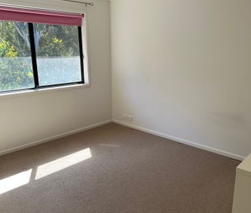 South Morang - Photo 5