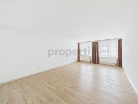 Grosszügige 3-Zimmer-Wohnung mit historischem Charme im Herzen von Willisau - Foto 4