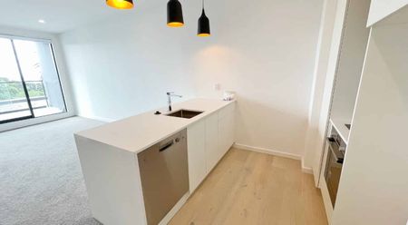 Birkenhead two bedroom Seaview apartment - Photo 4