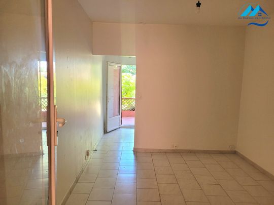 Location Appartement 1 pièce 22m² MARSEILLE 11ème - Photo 1