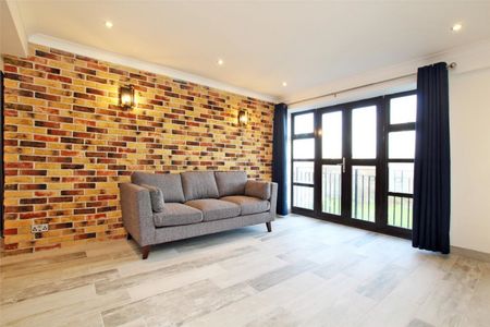 Copperfield Road, Mile End, London E3 - Photo 3