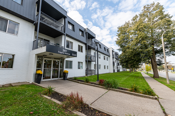 301-341 Traynor Avenue & 551-553 Vanier Drive - Photo 1