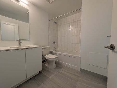 For Lease - 15 Skyridge Drive Unit# 319, Brampton, Ontario - Photo 2