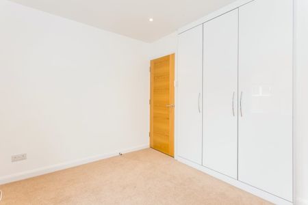 4 bedroom house to rent - Photo 2