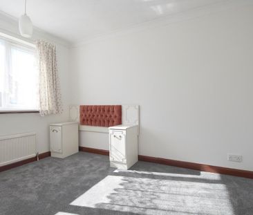 4 bedroom townhouse to rent - Photo 2