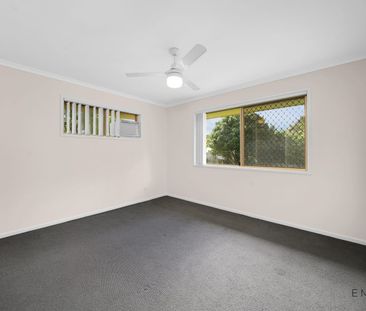 Room To Move In This 3 Bedroom Home. - Photo 5