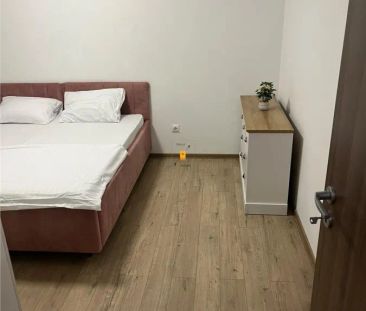 Inchiriere apartament 3 camere zona Republicii - Fotografie 4