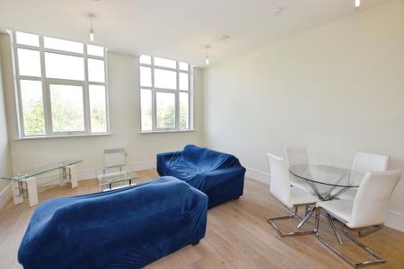 2 bedroom flat to rent - Photo 3