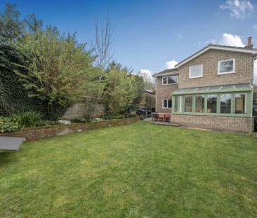 4 bedroom detached house to rent - Photo 5