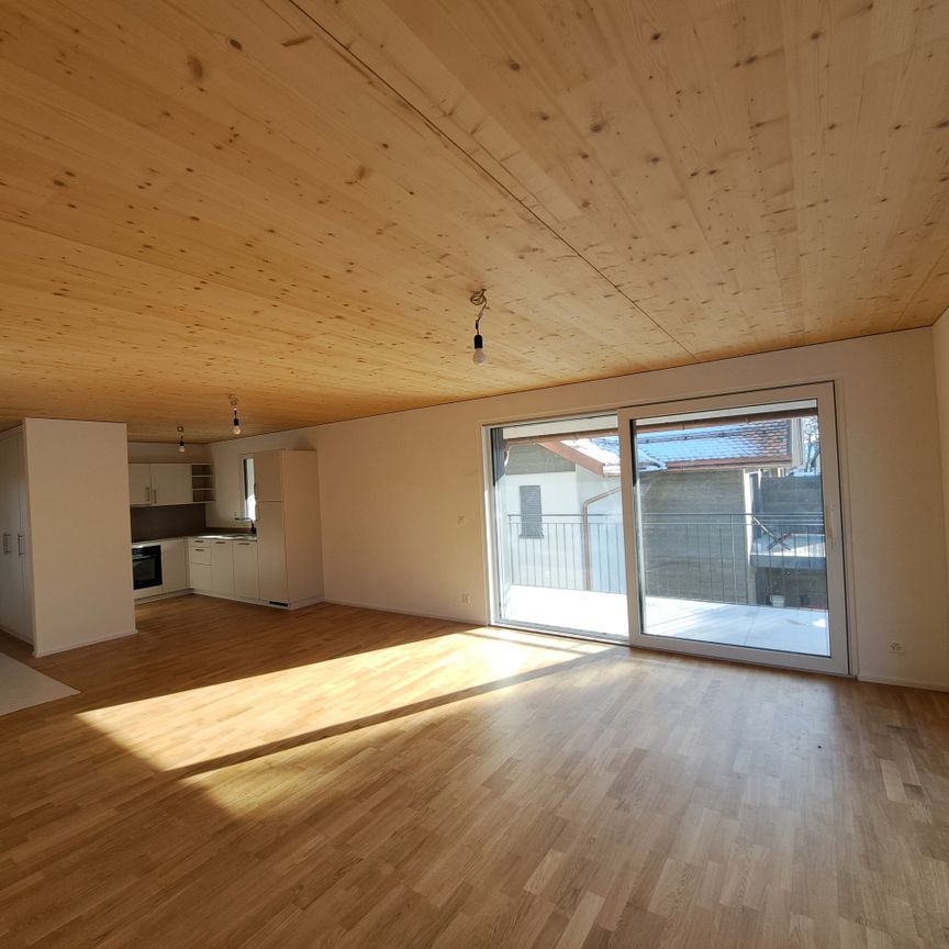 Superbe appartement neuf de 3.5p avec grand balcon à louer - Photo 1