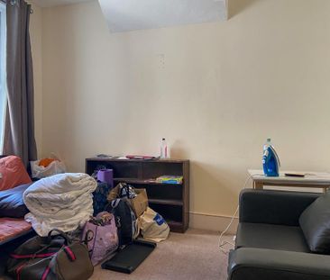 6 bedroom house to rent - Photo 3