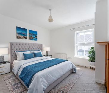 3 bedroom terraced house to rent - Photo 4
