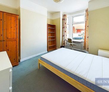 5 bedroom House To Let Total Size: 1680 SQ FT - Photo 4