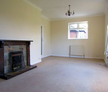 2 bedroom detached bungalow to let - Photo 4