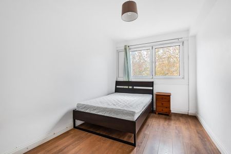 3 bedroom flat to rent - Photo 2