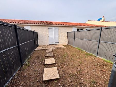 Location Appartement 1 pièce 15m² LES SABLES D’OLONNE 85340 - Photo 5