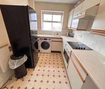 Flat, Artillery Street, Birmingham, B9 - Photo 3